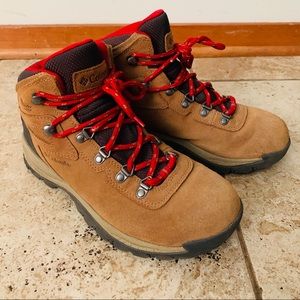 Columbia Hiking Boots